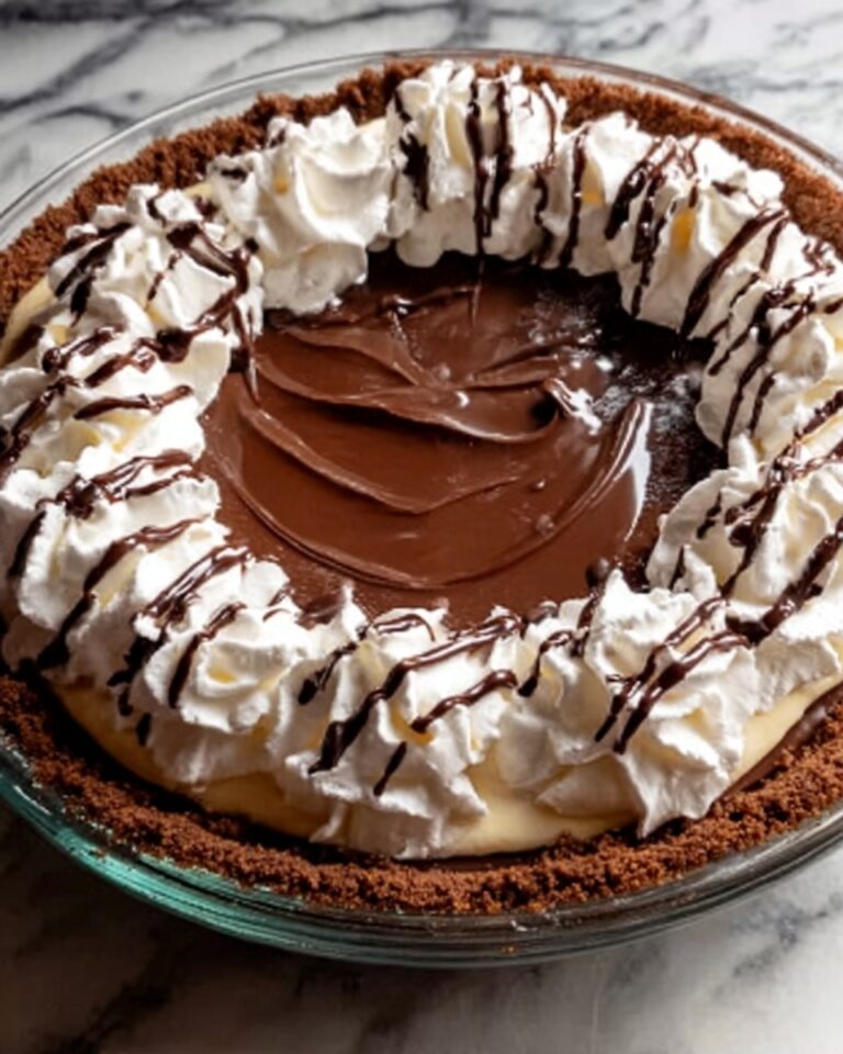 Hot Fudge Peanut Butter Pie: A Decadent Dessert for Peanut Butter Lovers Recipe