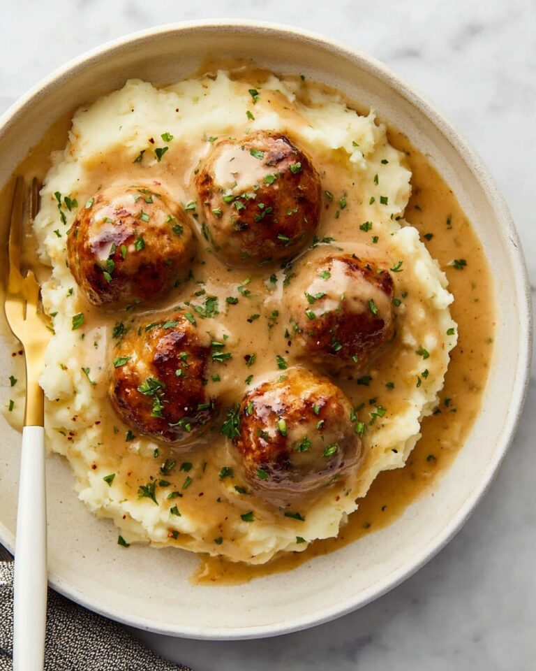 Meatballs in Rich Gravy Recipe