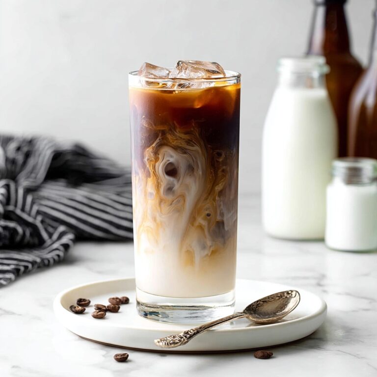 How to Make an Iced Caramel Macchiato Recipe
