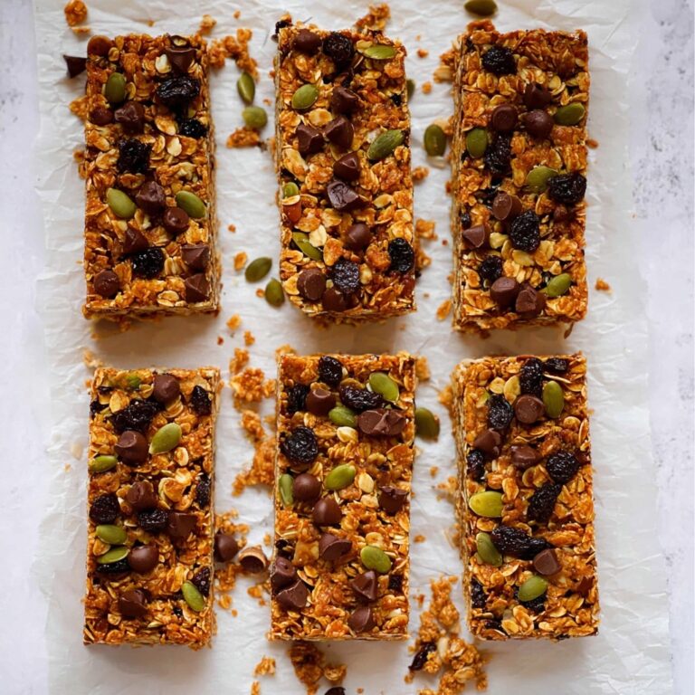 Crunchy Homemade Muesli Bars with Honey, Peanut Butter, Almonds, and Chocolate Chips Recipe