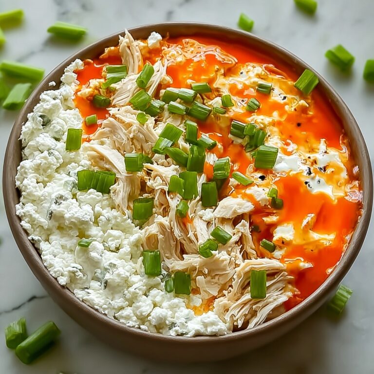 Bold and Creamy Buffalo Chicken Cottage Cheese Bowl Recipe