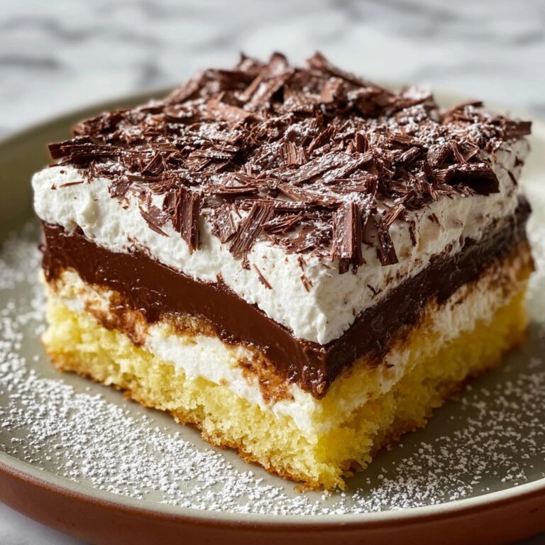 Decadent Creamy Cookie Lasagna with Rich Chocolate and Vanilla Whipped Cream Recipe